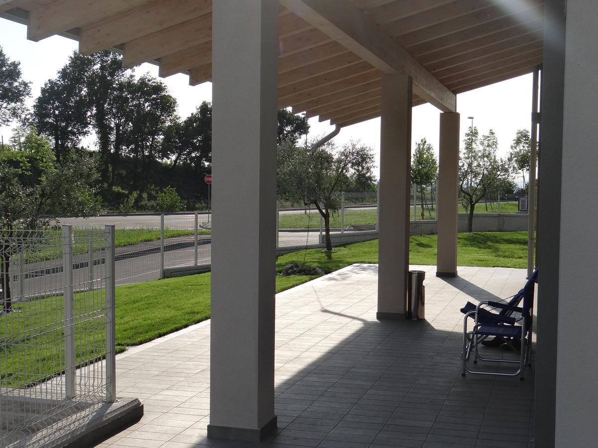 Nuovo Laghetto Del Frassino Hotel Peschiera del Garda Exterior photo