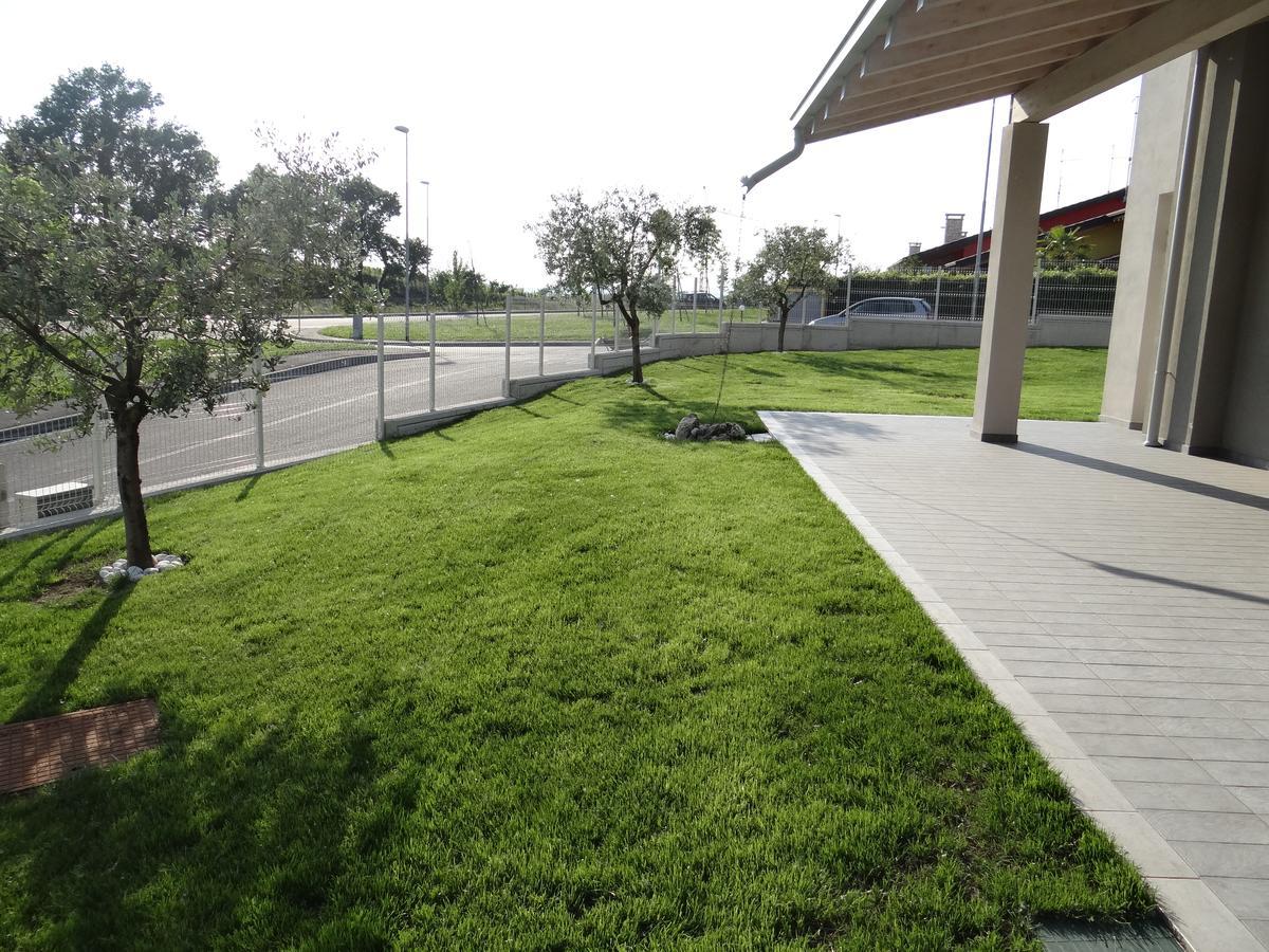 Nuovo Laghetto Del Frassino Hotel Peschiera del Garda Exterior photo